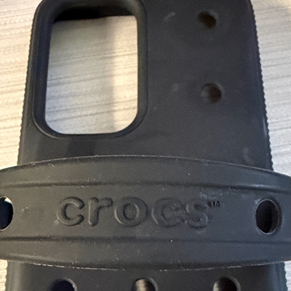CROCS Black Silicone Phone Case with Strap  for Samsung 25 ultra - Picture 2 of 2